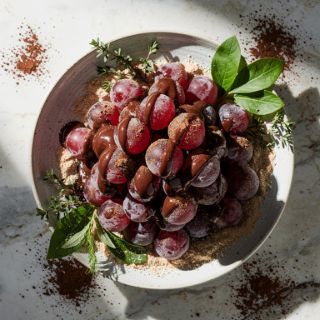 Frozen Grapes with Chocolate Sauce